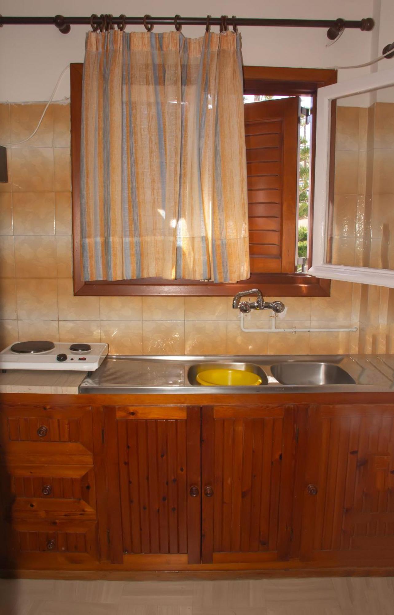 Aristidis Apartment